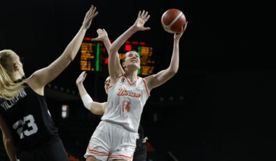 ÇİMSA ÇBK Mersin, Beşiktaş BOA’yı Devirdi: Play-Off’ta Yarı Final Yolu Açıldı!