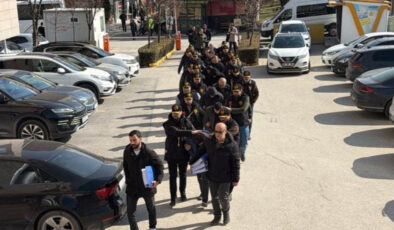 Eskişehir’de Lüks Otomobil Vurgunu: 4 Tutuklama, Yapay Zeka Sorgusu ve Şok Eden Detaylar