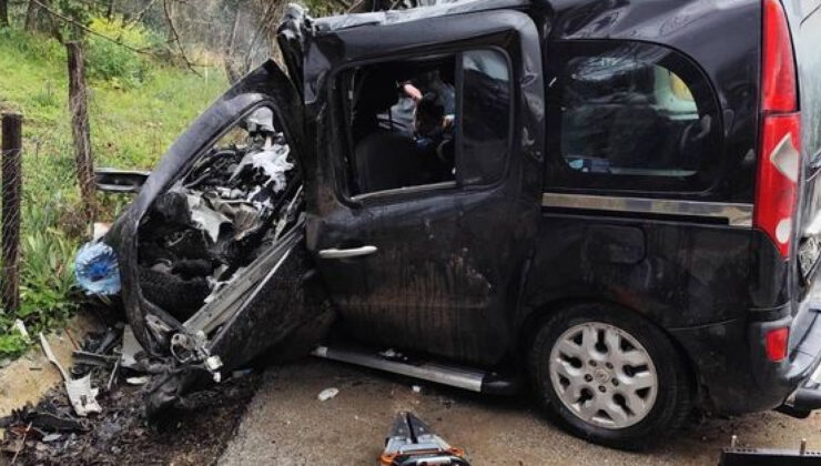 Ordu’da Feci Kaza: Kamyonet ile Kamyon Çarpıştı, Baba ve Oğlu Hayatını Kaybetti
