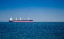 Jeopolitik Riskler Emtia Piyasalarını Sarsıyor: Fed’in Faiz Kararları ve Enflasyon Endişeleri