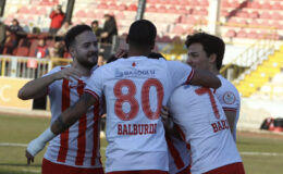 Boluspor, Iğdır FK’yı 2-0 Mağlup Etti: Arda Usluoğlu’ndan Duble, Iğdır’da Kırmızı Kart!