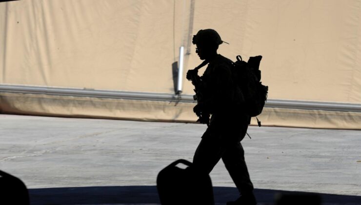 CENTCOM Komutanı’ndan İran Açıklaması: ABD, Orta Doğu’da Büyük Askeri Yığınakla İran’ı Hedef Aldı