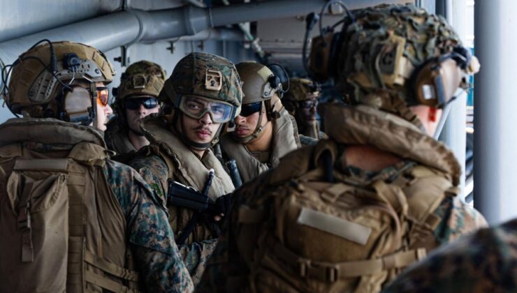 ABD’den Orta Doğu’ya Asker Sevkıyatı: İran’a Yönelik Kara Harekatı Hazırlığı mı?