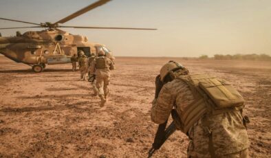 Eski CENTCOM Komutanı McKenzie’den Savaş Senaryoları: ABD, İran’da Kara Harekatını Yıllardır Değerlendiriyor