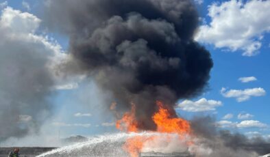 İran’dan Hürmüz Boğazı’nda Tehdit: ‘Gözlemlenen Gemiler Vurulacak’