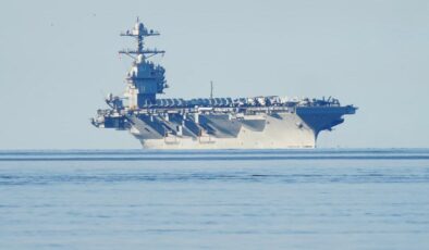 USS Gerald R. Ford Uçak Gemisi Kızıldeniz’de Görevine Devam Ediyor: Pentagon’dan Açıklama