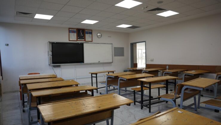 Şanlıurfa’da Sağanak Yağış Etkisi: 4 İlçede Eğitime 1 Gün Ara Verildi