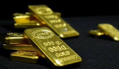 Altın Fiyatları Yükselişte: Gram Altın 6.389 TL’den İşlem Görüyor, Ons Altın 4.468 Dolarda