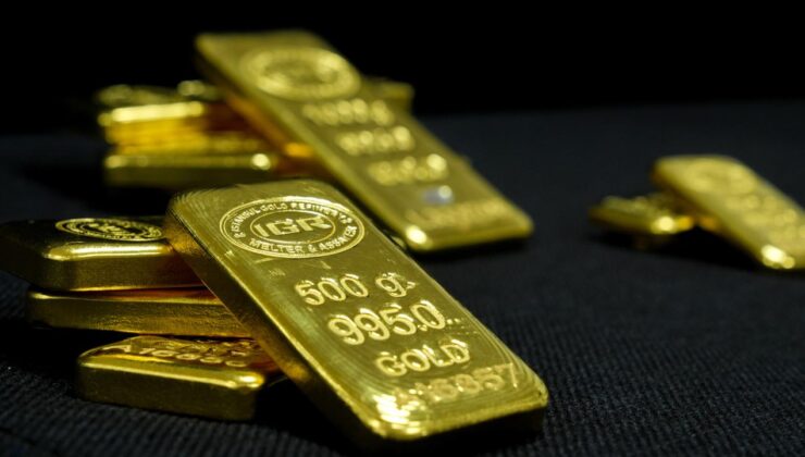 Altın Fiyatları Yükselişte: Gram Altın 6.521 TL’ye Ulaştı, Ons Altın 4.556 Dolardan İşlem Görüyor