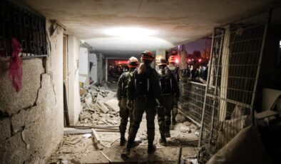 İran’dan İsrail’e Misilleme: Arad Kentine Füze İsabet Etti, 64 Yaralı