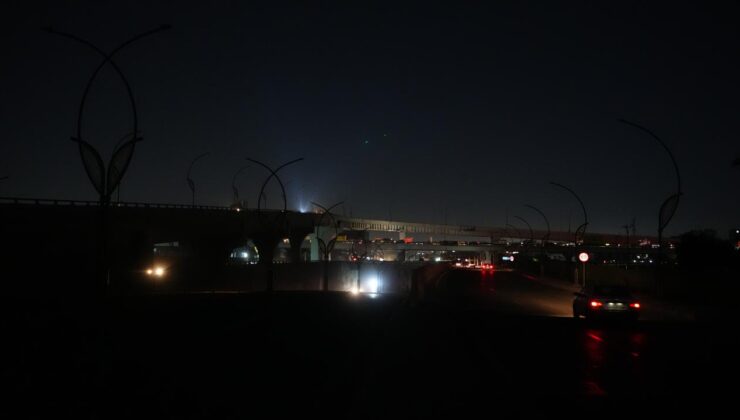 Bağdat’ta Şiddetli Patlamalar: ABD Üsleri ve Diplomatik Ofis Hedefte Mi?