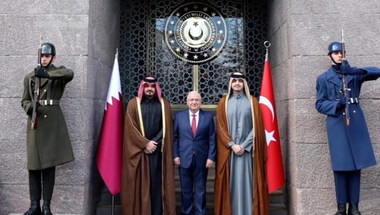 Milli Savunma Bakanı Güler, Katar Heyeti ile Bir Araya Geldi: Şehitler Anıldı, Başsağlığı Dilendi