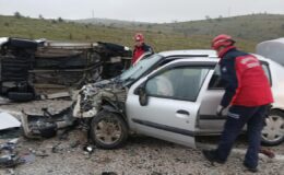 Balıkesir’de Trafik Kazası: 5 Yaralı