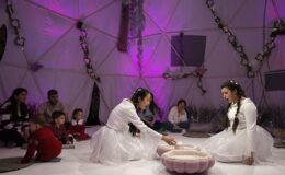 Bebek Tiyatrosu Türkiye’de İlk Kez Sahneleniyor: ‘Parla’ İle Minik Seyirciler Masalsı Bir Dünyaya Adım Atıyor