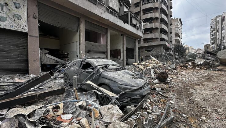 İsrail Tehdidiyle Evlerini Terk Eden Dahiyeliler Sokaklarda Hayata Tutunmaya Çalışıyor