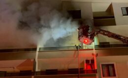 Bursa’da Apartman Yangını: Bir Kişi Kurtarıldı, Yangın Söndürüldü