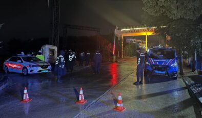 CHP’li Uşak Belediye Başkanı Özkan Yalım Gözaltında: Rüşvet ve Yolsuzluk İddiaları Soruşturuluyor