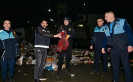 Esenyurt’ta Çöpe Atılan 1.2 Milyon Liralık Altın, Titiz Çalışmalar Sonucu Sahibine Teslim Edildi