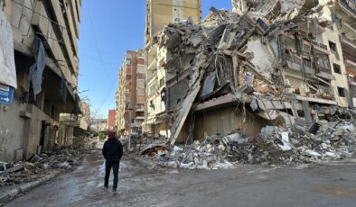 İsrail’in Lübnan Saldırıları Kan Dökmeye Devam Ediyor: Ölü Sayısı 886’ya Yükseldi