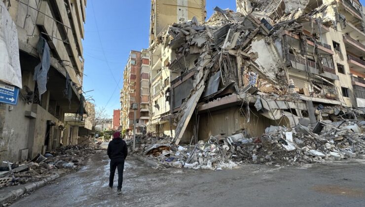 İsrail’in Lübnan Saldırıları Kan Dökmeye Devam Ediyor: Ölü Sayısı 886’ya Yükseldi