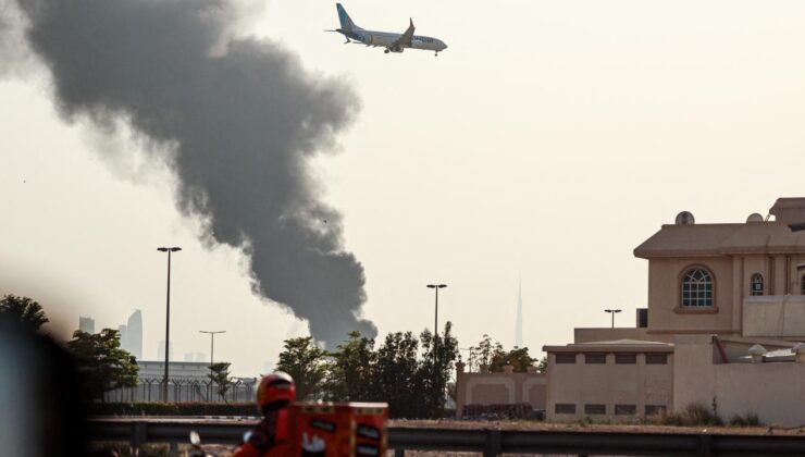 Dubai Havalimanı Yakınlarındaki Yangın Söndürüldü: Uçuşlar Kademeli Olarak Yeniden Başlıyor