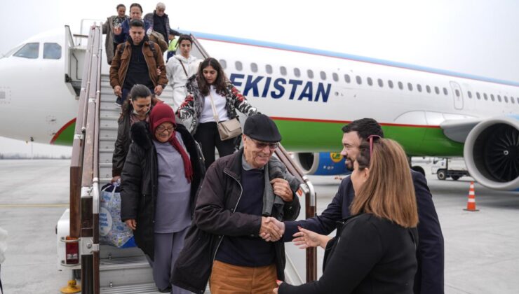 Depremzede Hataylılar Özbekistan’da Nevruz ve Ramazan Coşkusunu Yaşıyor: Mirziyoyev’den Anlamlı Davet