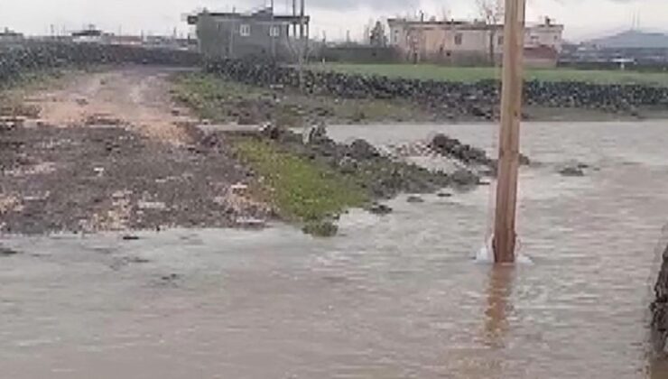 Diyarbakır Çınar’da Sel: Kırsal Sevindik Mahallesi’nde Ulaşım Dere Taşkını Nedeniyle Aksadı