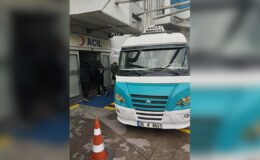 İzmir’de Dolmuşta Doğum: Cesur Şoförden Annelere Yardım Eli