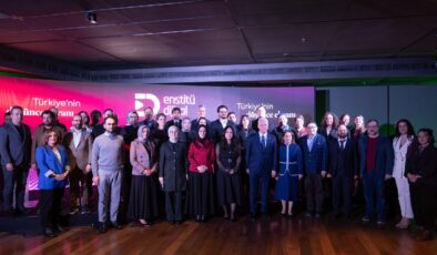 Türkiye’nin Düşünce Ekranı Açıldı: Enstitü Dijital ile Sosyal Bilimlere Yeni Bir Soluk