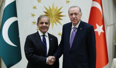 Cumhurbaşkanı Erdoğan’dan Pakistan Başbakanı Şerif’e Destek Mesajı: Terörle Mücadelede Yanınızdayız