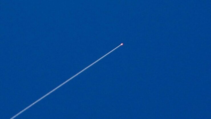 İran’dan İsrail ve ABD Üslerine Geniş Çaplı Saldırı: ‘Gerçek Vaat 4’ Operasyonu Başladı