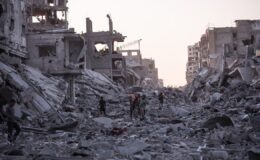 İsrail Ateşkese Rağmen Gazze’de Sivilleri Hedef Almaya Devam Ediyor: Bir Ölüm ve Yaralanmalar