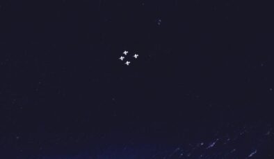 Türk Hava Kuvvetleri’nden Çanakkale Zaferi’ne Saygı Duruşu: T-38M Uçakları Şehitler Abidesi’ni Selamladı