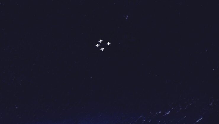 Türk Hava Kuvvetleri’nden Çanakkale Zaferi’ne Saygı Duruşu: T-38M Uçakları Şehitler Abidesi’ni Selamladı