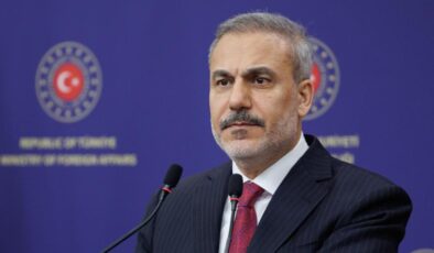 Dışişleri Bakanı Fidan’dan Katar ve Azerbaycan’a Bölgesel İstişare: Füze Tehdidine Karşı Destek Mesajları