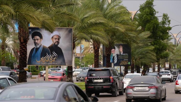 Bağdat Sokakları’nda Dikkat Çeken Posterler: İran Destekli Milis ve Hamaney Yan Yana