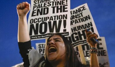 Harvard Üniversitesi’ne Filistin Protestoları Nedeniyle ‘Yahudi Karşıtlığı’ Davası: Hükümetten Sert Adım