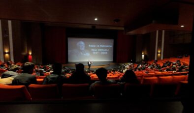 Gaziantep’te İpek Yolu Kariyer Fuarı’nda Gençlere İlham: Hasan Yıldız’dan Gelecek Vizyonu ve İlber Ortaylı’ya Vefa