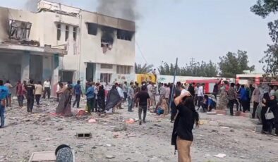 Minab İlkokulu Saldırısından Kurtulan Küçük Kız: ‘Okulum Yıkıldı, Altı Ceset Gördüm’