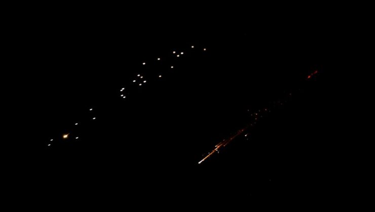 İran Devrim Muhafızları: Savaş Başından Beri 60 Stratejik Hedefe ve 500 Askeri Noktaya Saldırı