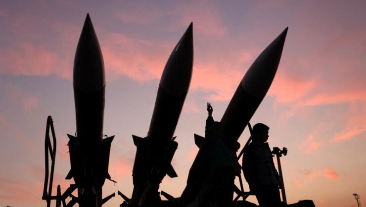 İran’dan Misilleme: Devrim Muhafızları’ndan ABD ve İsrail Hedeflerine Saldırı Duyurusu