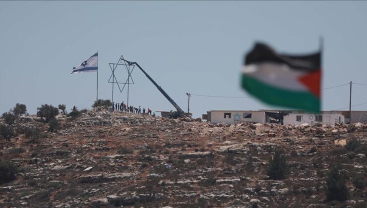 İşgalci İsraillilerden Nablus’ta Okula Saldırı: Eğitim Kurumlarına Yönelik Saldırılar Artıyor