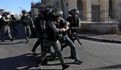 İsrail Güçleri Batı Şeria’da Filistinlilere Saldırdı: Çok Sayıda Yaralı ve Gözaltı