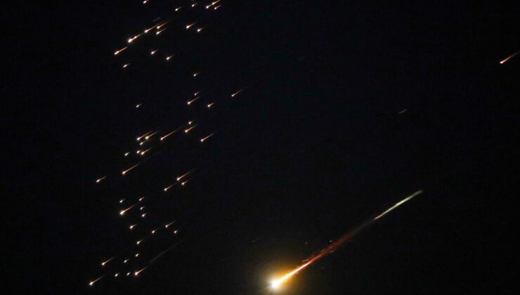 Son Dakika: İran’dan İsrail’e Yeni Füze Saldırısı! Hava Savunma Sistemleri Devrede, Sirenler Çalıyor