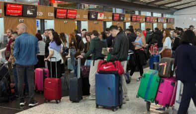 İstanbul Havalimanı Bayram Yoğunluğunda Rekor Kırdı: 873 Binden Fazla Yolcu Ağırlandı