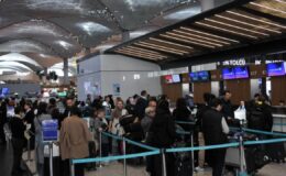 İstanbul Havalimanları Tatil Yoğunluğuna Teslim: Trafik ve Uzun Kuyruklar