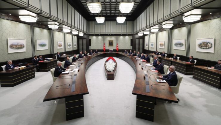 Cumhurbaşkanlığı Külliyesi’nde Kritik Toplantı: Kabine Bir Araya Geldi