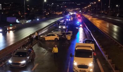 Çamlıca TEM’de Zincirleme Kaza: 8 Araç Karıştı, Yaralılar Var