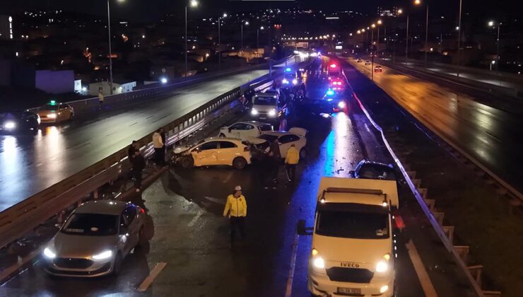 Çamlıca TEM’de Zincirleme Kaza: 8 Araç Karıştı, Yaralılar Var