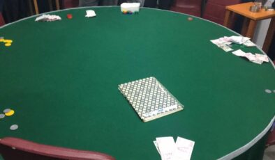 İzmir’de Kumar Operasyonu: 162 Kişiye 1.8 Milyon Lira Ceza, İşletmeler Yeniden Mühürlendi